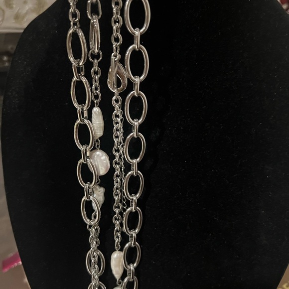 WHBM Pearl Chic Silver and Pearl Necklace long - Picture 4 of 4